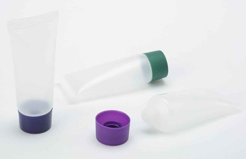 Travelwell ECO Amenities 25ml Clear Plastic Empty Bottles with Screw Cap BPA-free Set of 50 With Injector Syringes