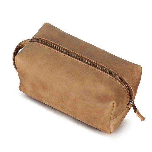 Artizanni Premium Leather Unisex Toiletry Travel Pouch, Cosmetic Bag Organizer Stylish Waterproof Lining Vintage Unisex Kit, Water Resistant-Cosmetic Case DOPP Kit SD 064 (Cognac)