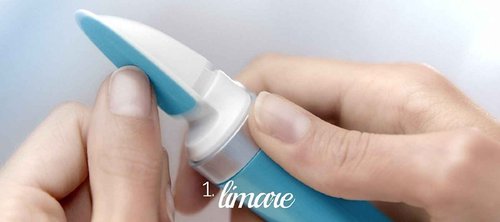 SCHOLL Velvet Nail Care Electronic Pedicure Kit