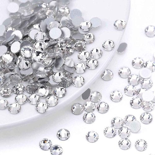 4320 Pieces Rhinestones for Christmas Decoration Flatback Glass Crystal Red Clear Green Rhinestone for X-mas Crafts DIY Nails Makeup Face Clothes Shoes(SS20,4.8-5.0MM)