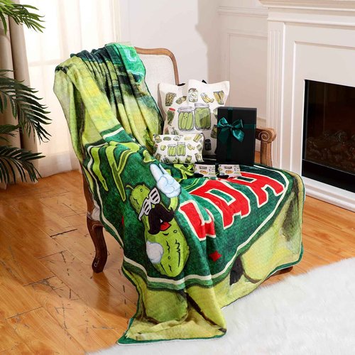 Soaoo 4 Pcs Christmas Funny Pickle Gifts for Pickle Lovers Women with Blanket, Tote Bag, Socks, Zipper Makeup Bag Funny Jar Gifts for Prizes Birthday Christmas Party Favor with Present Box