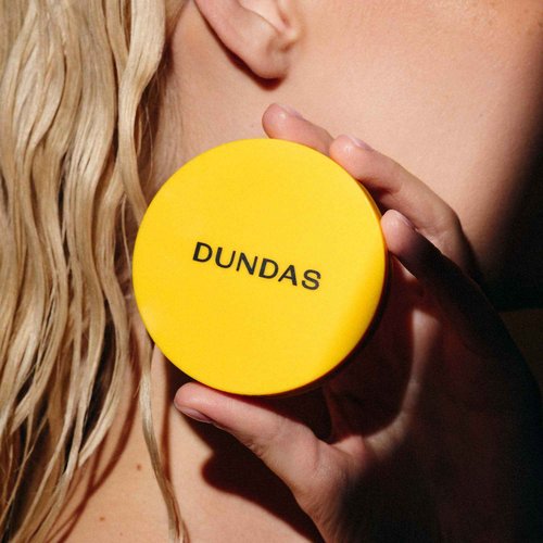 Dundas Bronzer Anonymous, Dark Contour Powder for Face and Body, Bronzing, Matte Finish, Face Make Up for All Skin Types, Cruelty Free Natural Makeup, Buildable Coverage, Easy to Blend, (Step 6)