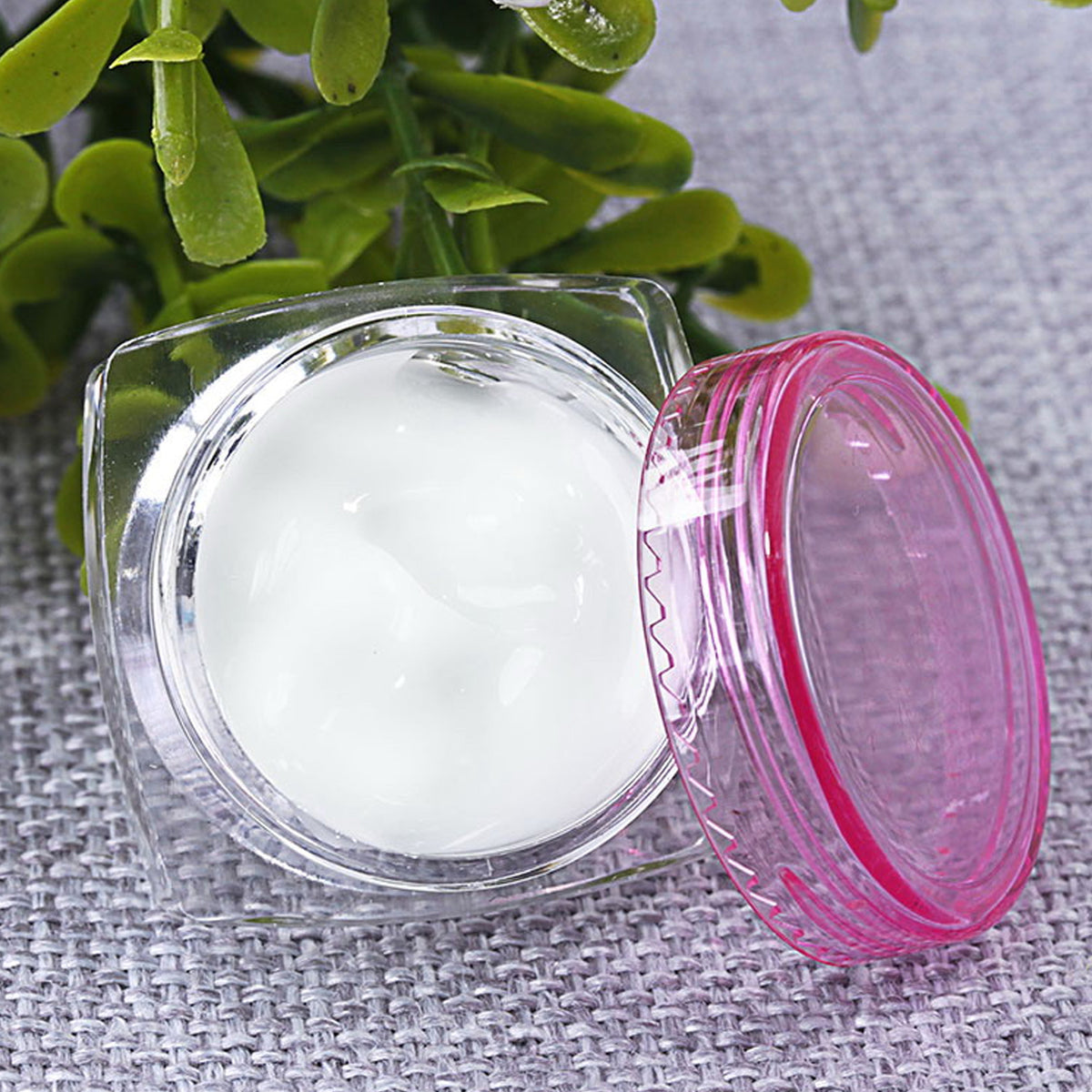 Refillable Cosmetic Sample Jars Set - 60 Pack, 5g Travel Makeup Containers