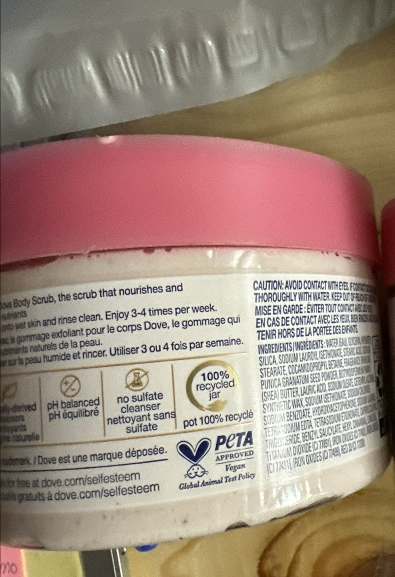 Dove Exfoliating Body Scrub 15 oz Pomegranate seeds & Shea Butter