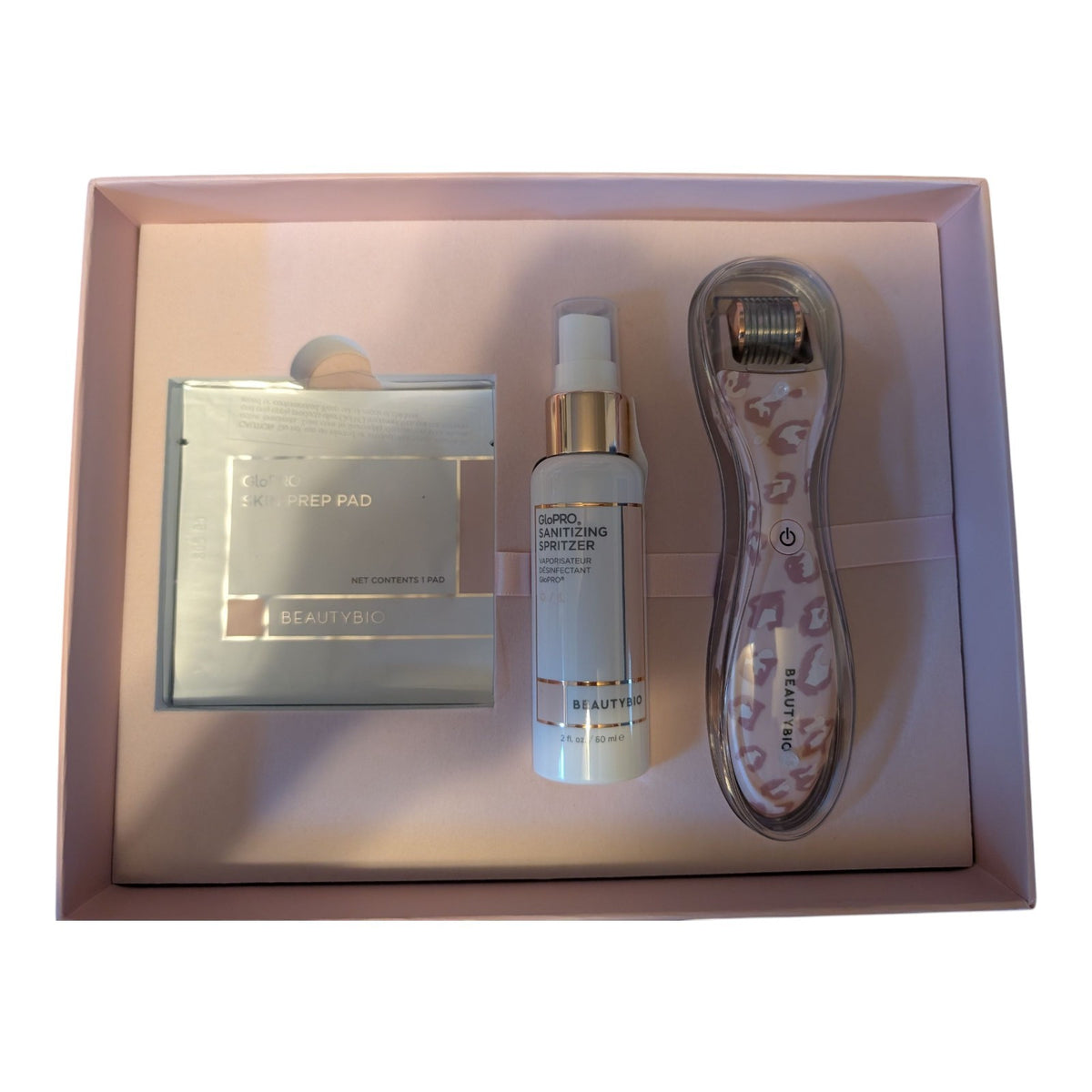 Microneedling Face Regeneration Tool with Leopard Print + Extra MicroTip - Skin Firming & Exfoliation