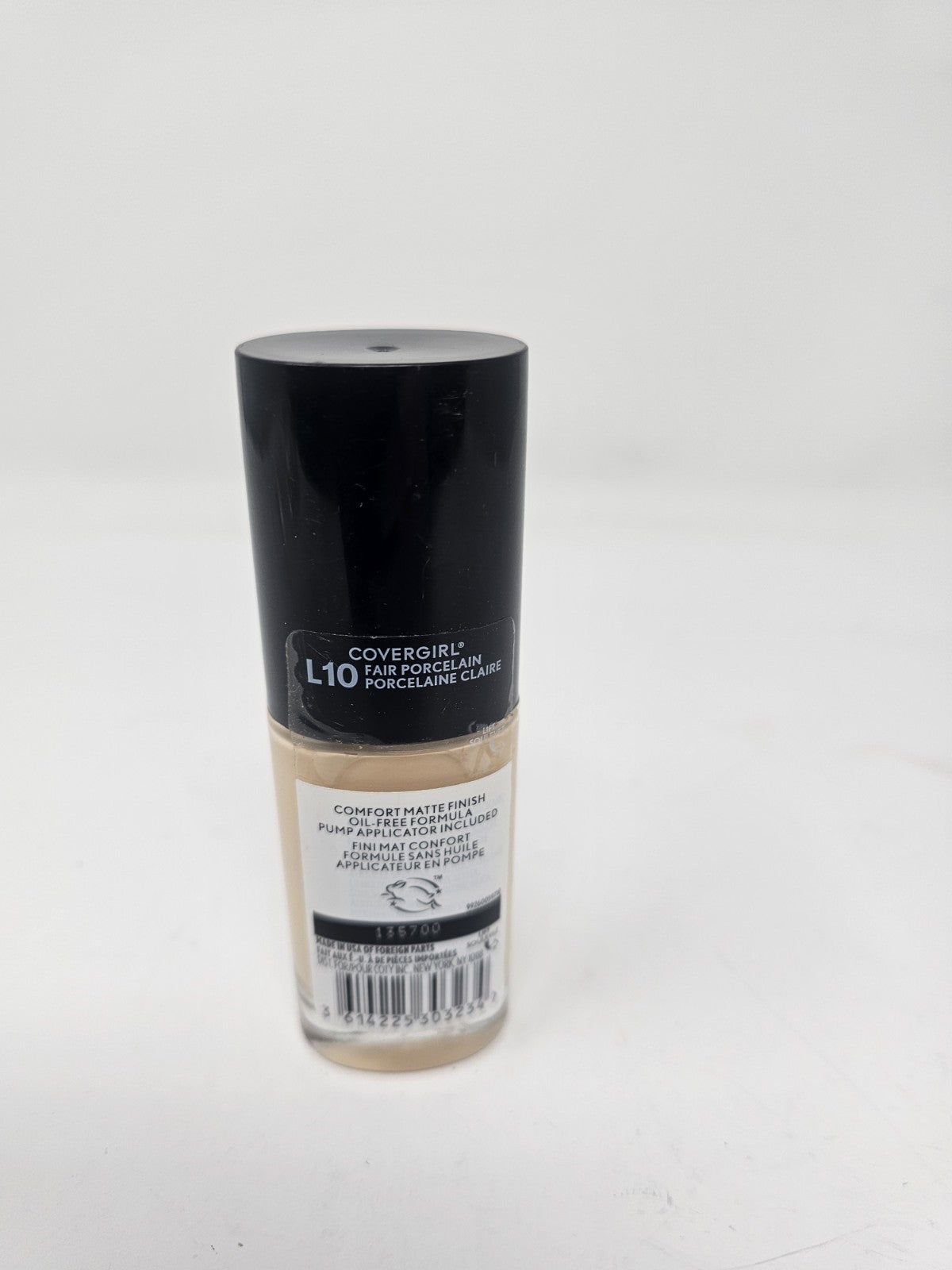 Covergirl Matte Made Liquid Foundation L10 Fair Porcelain - Face Makeup