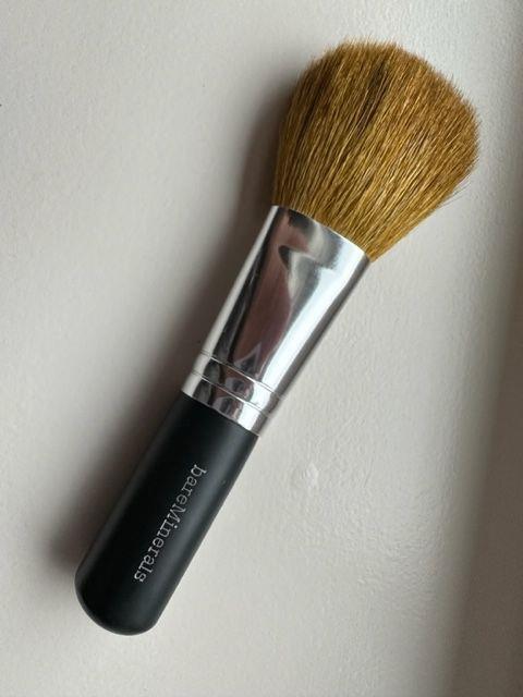 BareMinerals Flawless Face Brush with Black Handle - Sealed