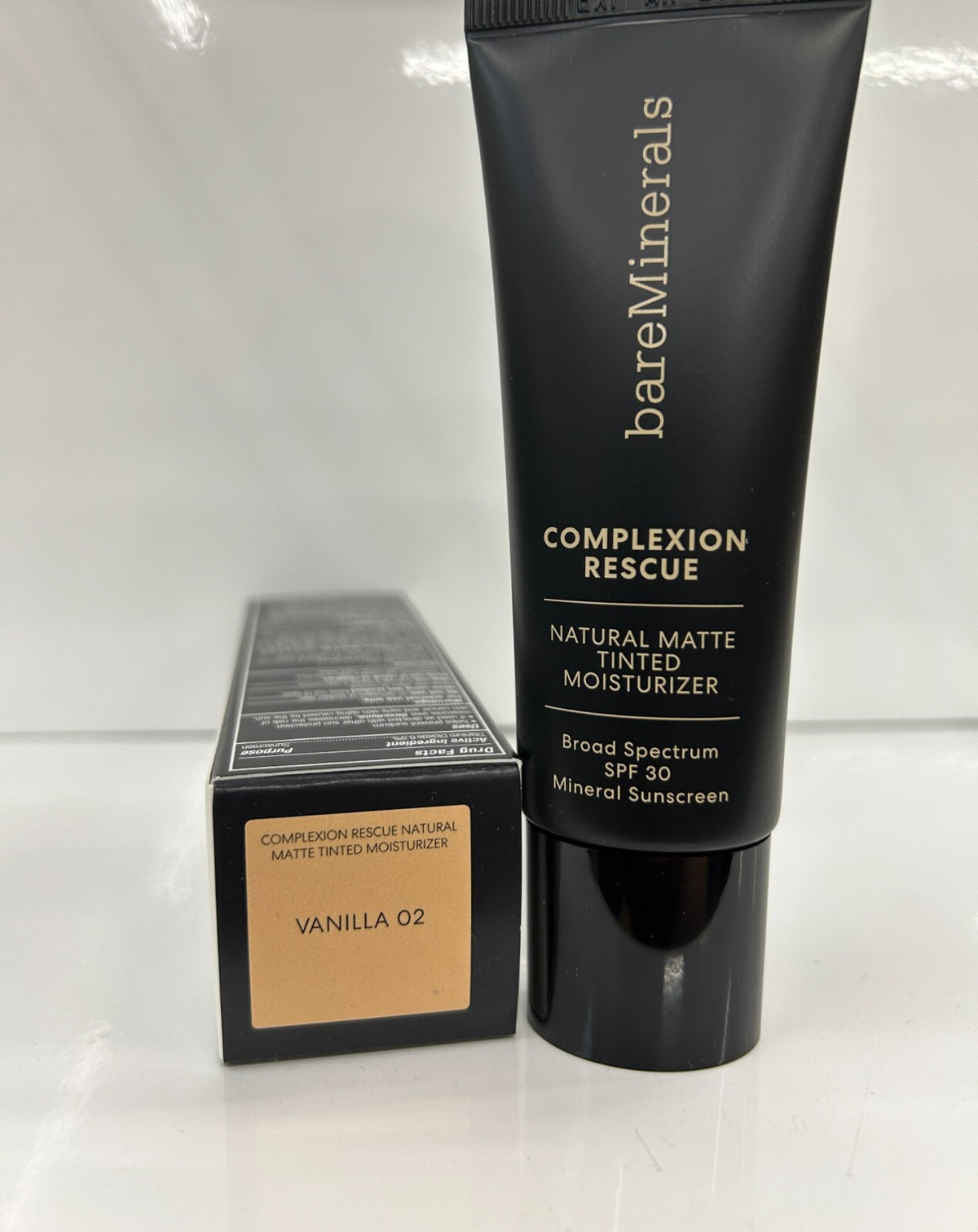 Matte Tinted Moisturizer SPF 30 Vanilla - Oil-Free, Natural Finish