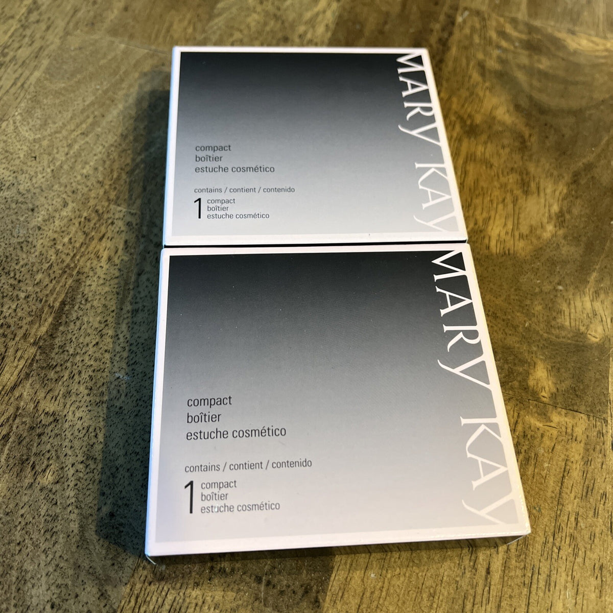 Mary Kay Magnetic Mirrored Compact Set of 2 - Black Finish