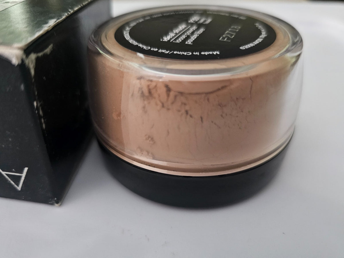 Loose Powder Makeup in Multiple Shades - Flawless Finish, Fast Shipping