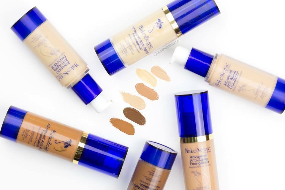 Anti-Aging Foundation with Skin Protection - Long-Lasting, Creamy Makeup for Mature Skin