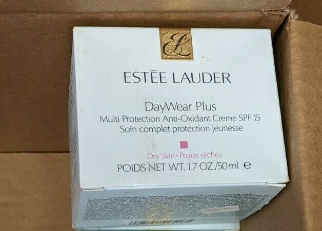 Estée Lauder DayWear Multi-Protection Anti-Oxidant Cream SPF 15 for Dry Skin 1.7oz