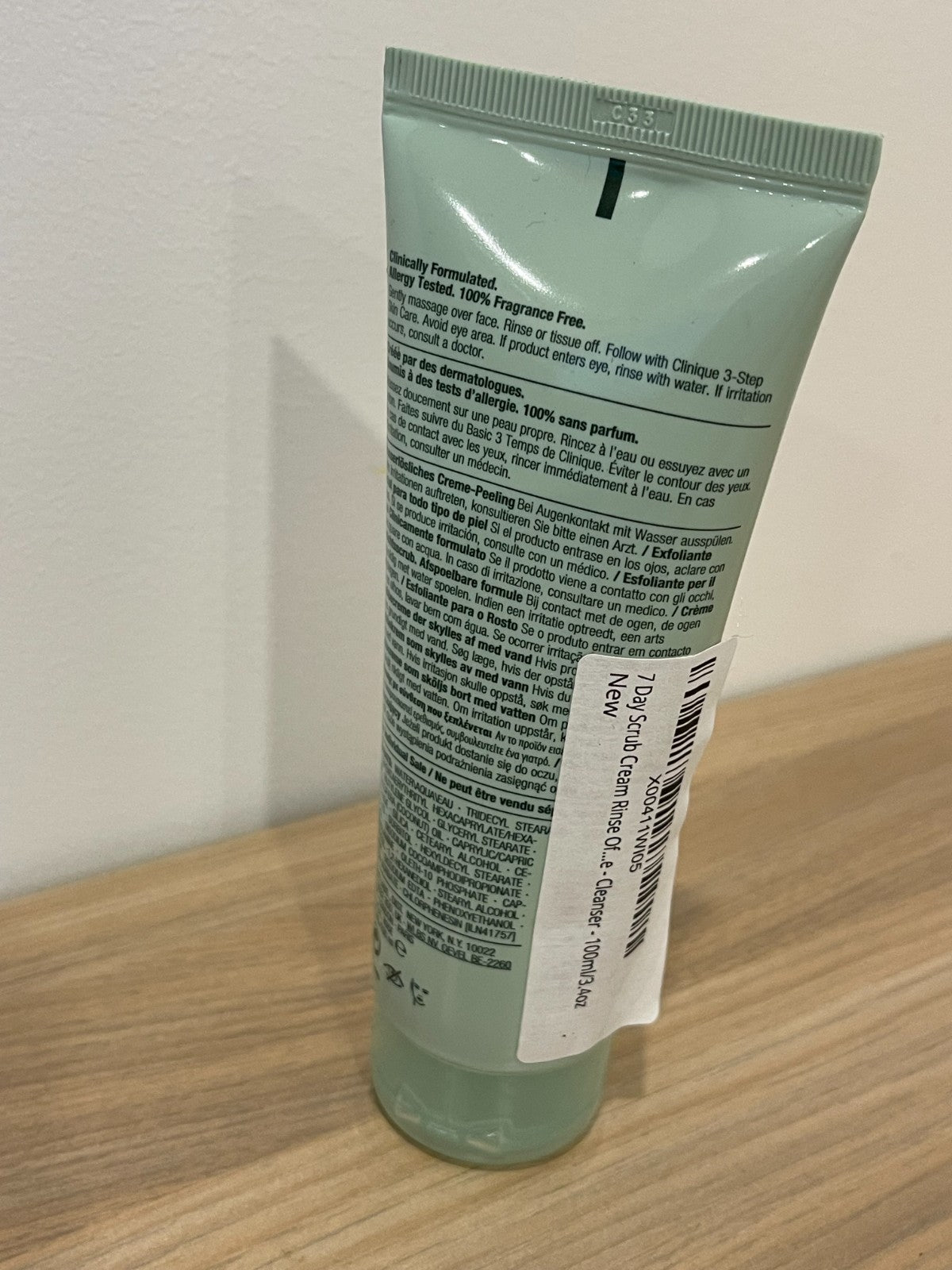 CLINIQUE / 7 Day Scrub Cream Rinse-off Formula 3.4 oz/100 mL MSRP $24
