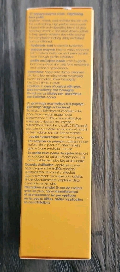 Rodial VIT C Papaya Enzyme Scrub Hyaluronic,Enzymes,Jojoba Beads 2.36