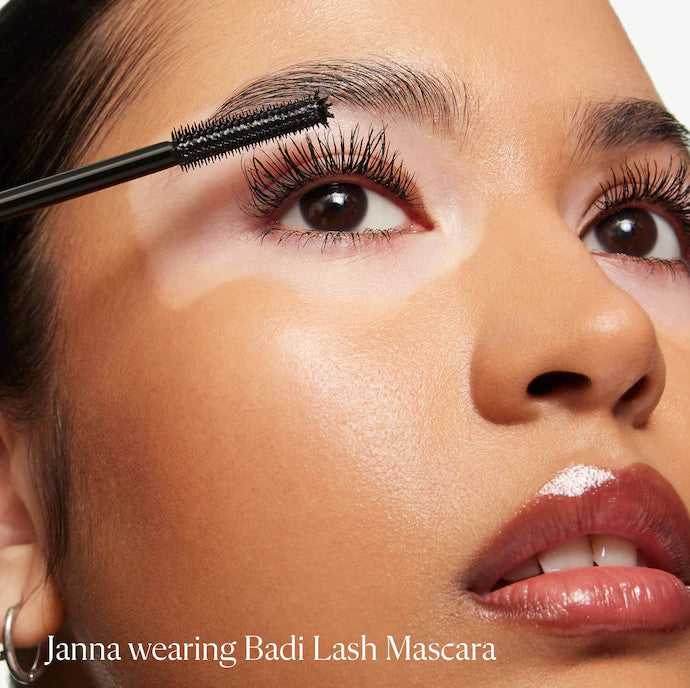 Volumizing Tubing Mascara with Lash-Nourishing Ingredients - Smudge Proof & Waterproof