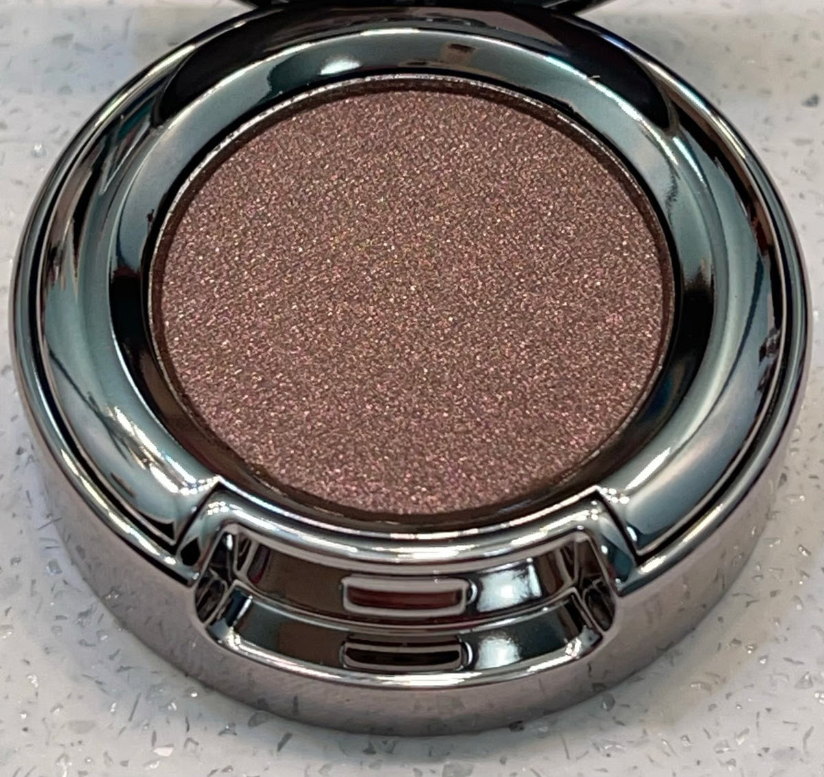 Urban Decay Eyeshadow Palette - Multiple Shades in Velvety Finish, 0.05oz