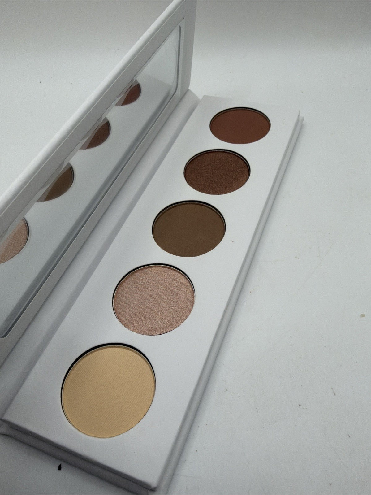 Eyeshadow Palette Taupe Well People Power 0.26 oz - Natural Makeup