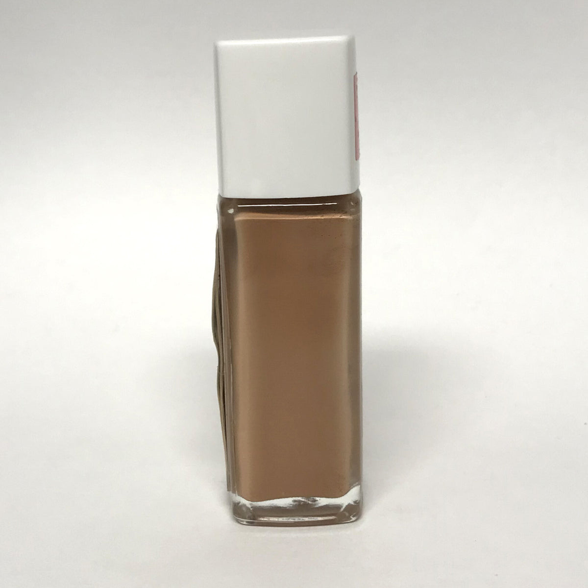 Revlon Nearly Naked Foundation SPF 20 Nutmeg #230 1oz Light Buildable Coverage