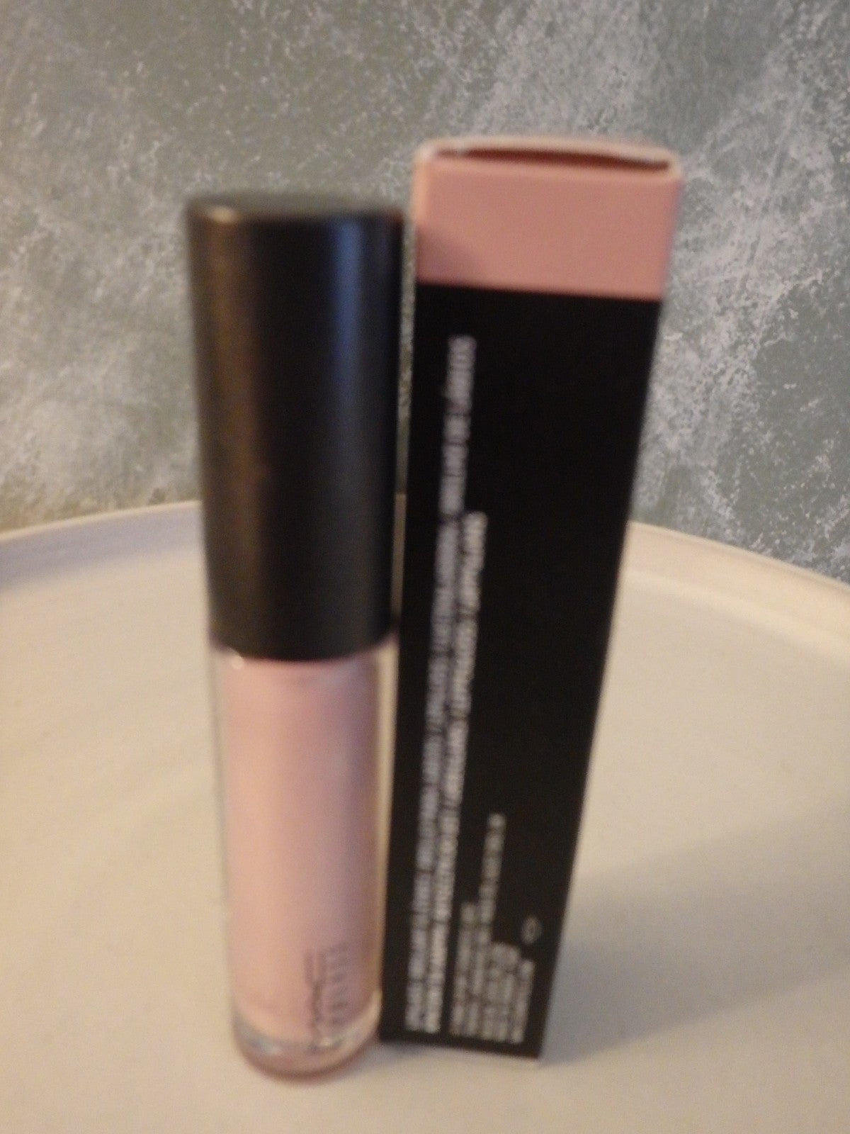 MAC LipGlass Oyster Girl Lip Gloss - Glass-Like Shine, 0.1 Fl Oz