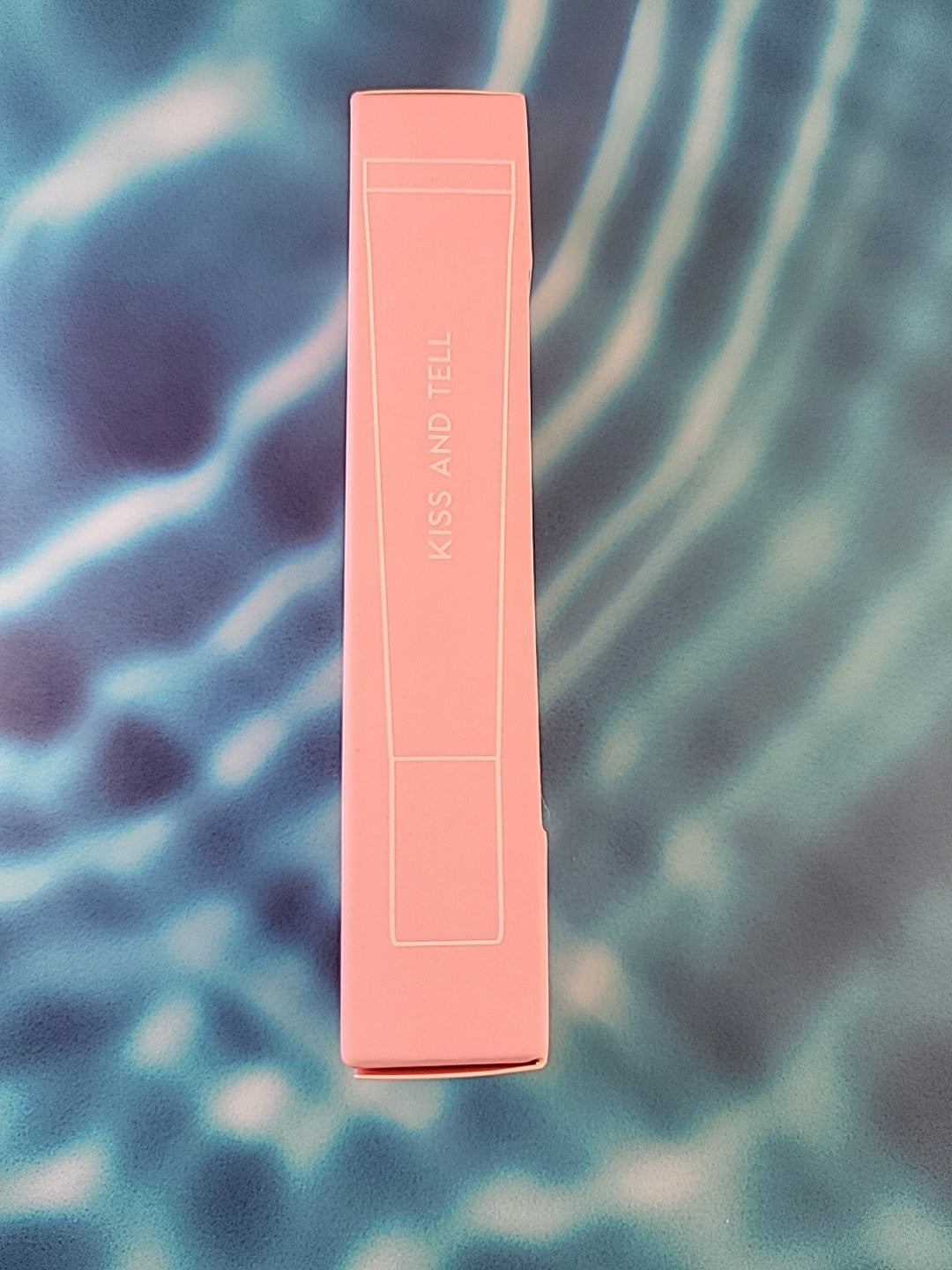 Hydrating Lip Balm - Vanilla Cake Glossy Lip Care