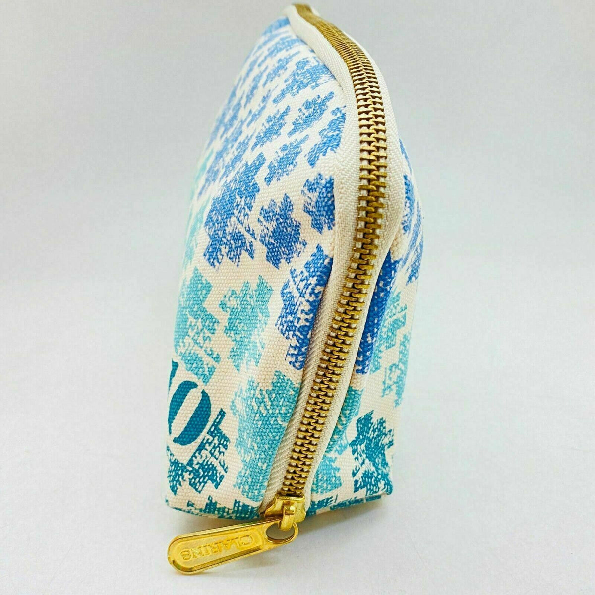 Clarins Feed 10 Cosmetics Makeup Bag – Green/Blue, 5x9x2 in