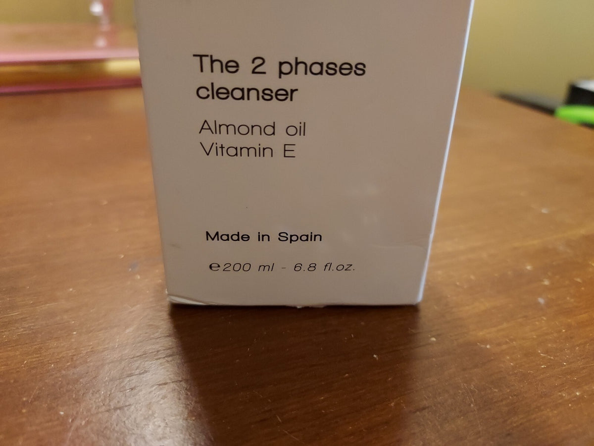 Facial Cleanser with Almond Oil & Vitamin E - 6.8 Fl Oz - Two-Phase Makeup Remover