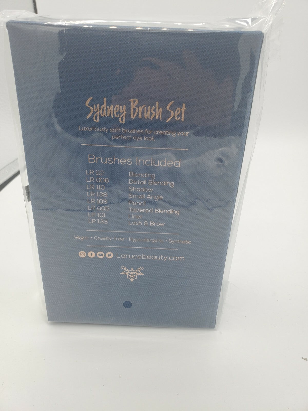 LaRuce Beauty Sydney Makeup Brush Set of 8 - Cruelty-Free & Hypoallergenic