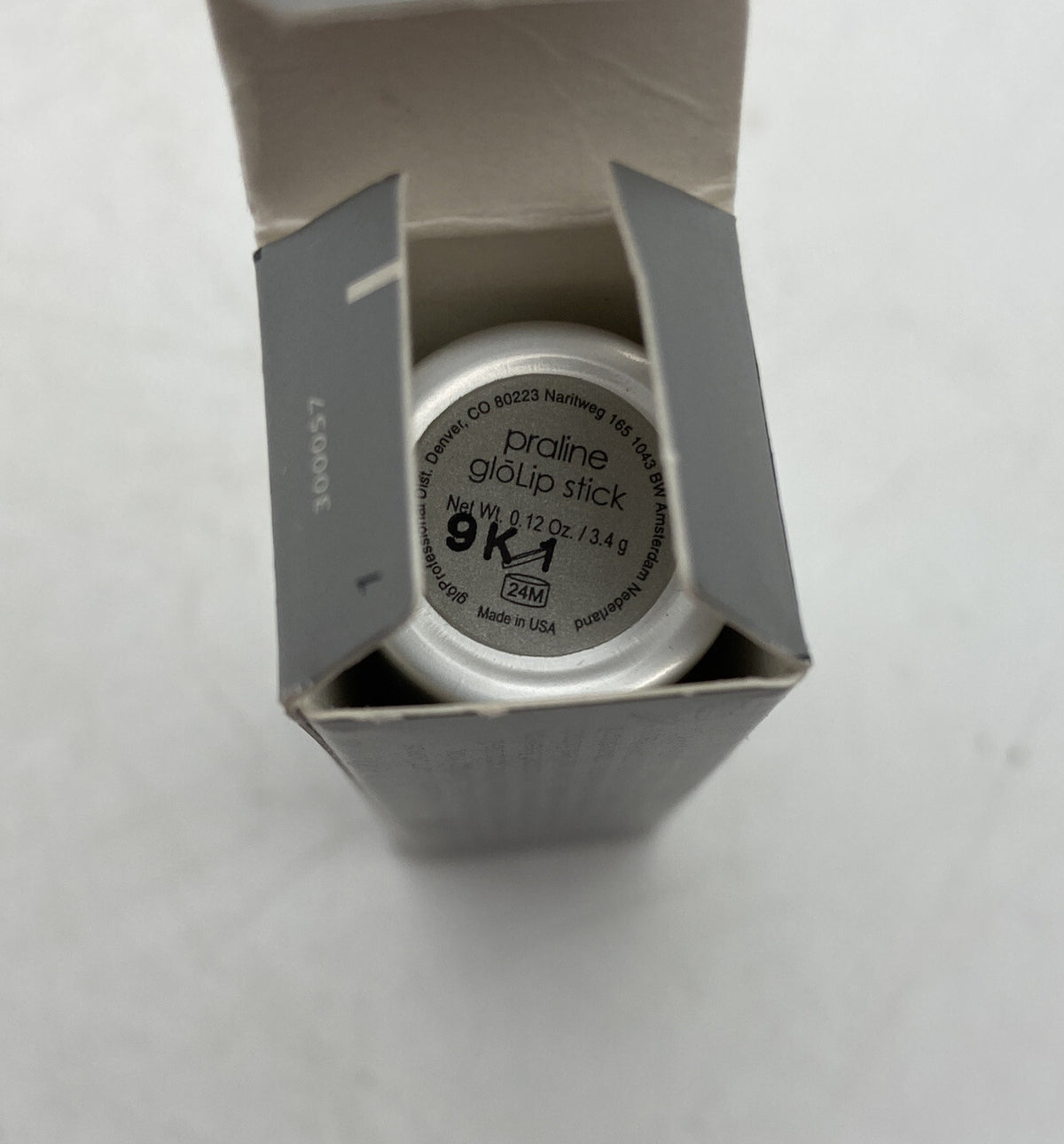 Praline Lipstick - GloMinerals 3.4g Lip Color for Elegant Look