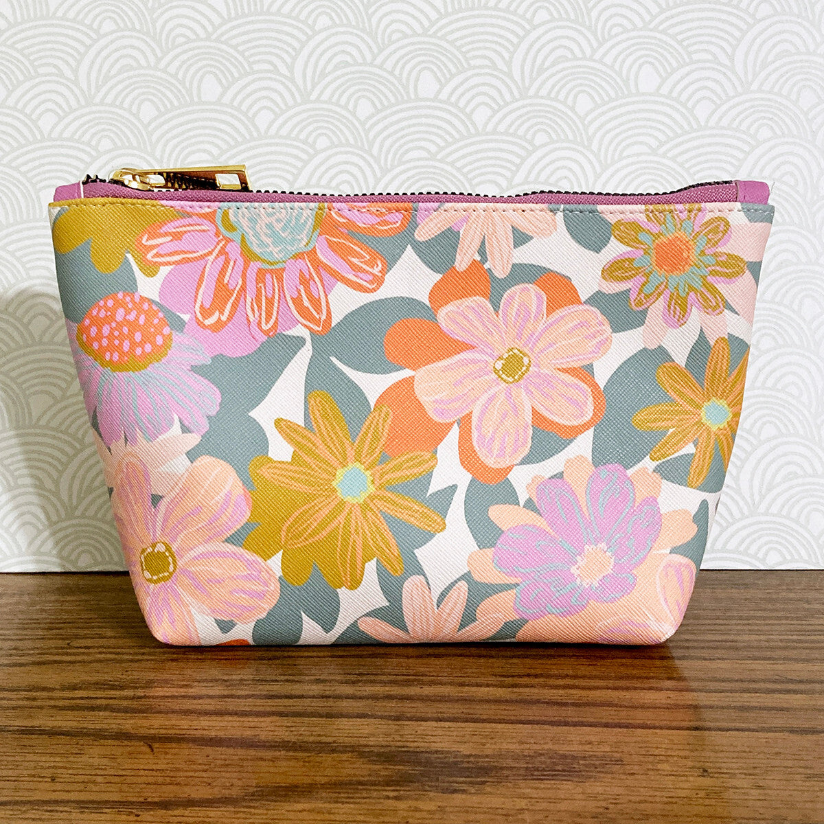Earthy Floral Cosmetic Bag with Zip Closure - Travel Organizer Pouch for Makeup & Toiletries