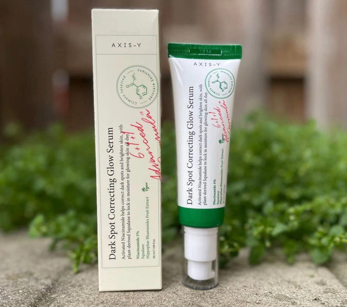 Dark Spot Correcting Glow Serum with Niacinamide - 50ml