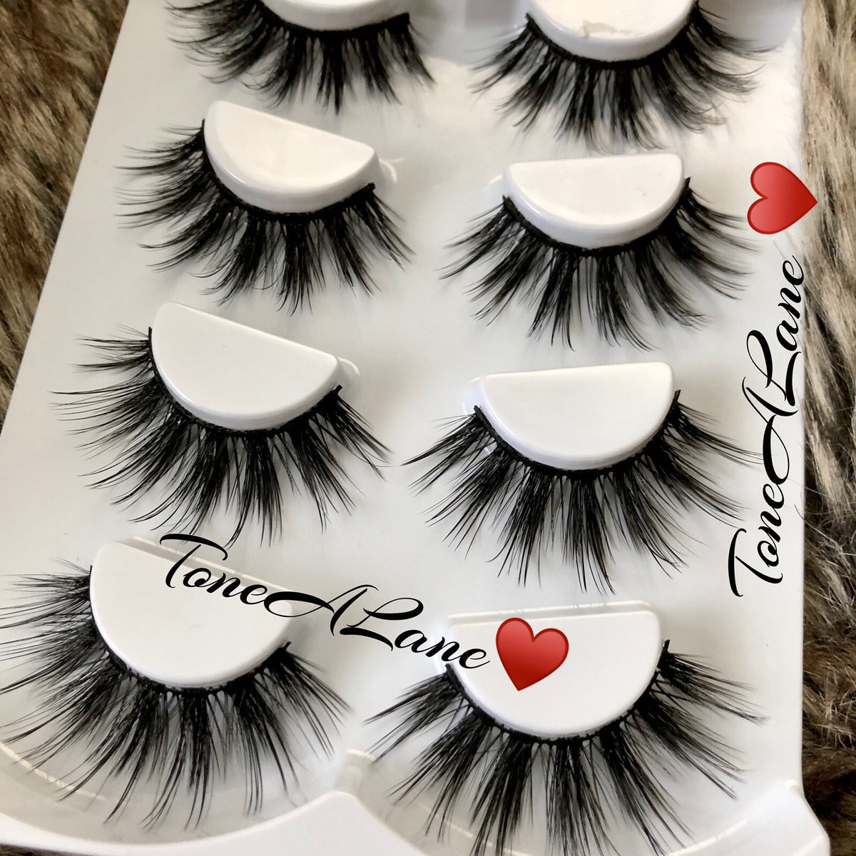 Reusable 3D Mink Eyelashes - Fluffy Wispies, Natural Handmade False Lash Set