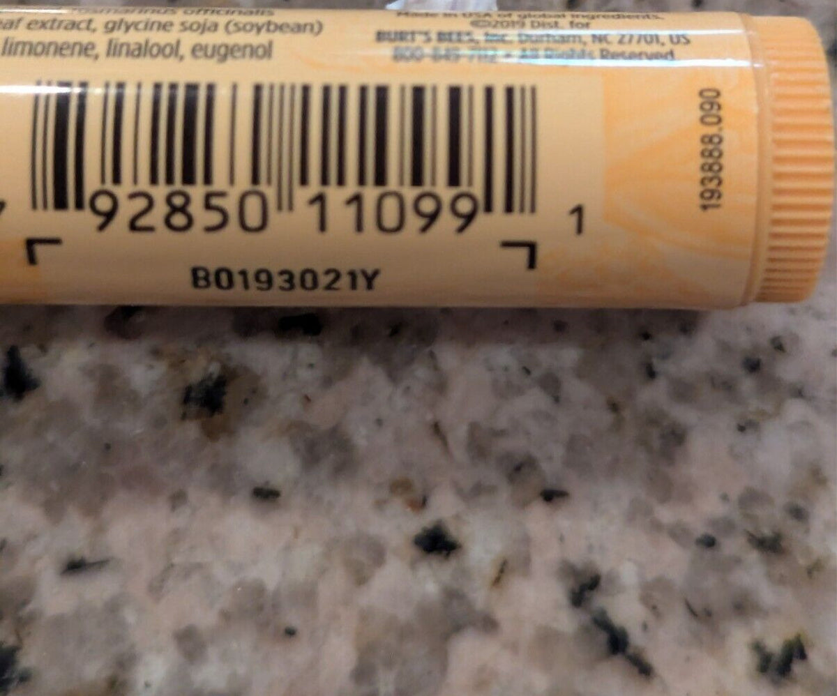 Beeswax Lip Balm with Vitamin E & Peppermint - 0.15 oz Natural Moisturizer