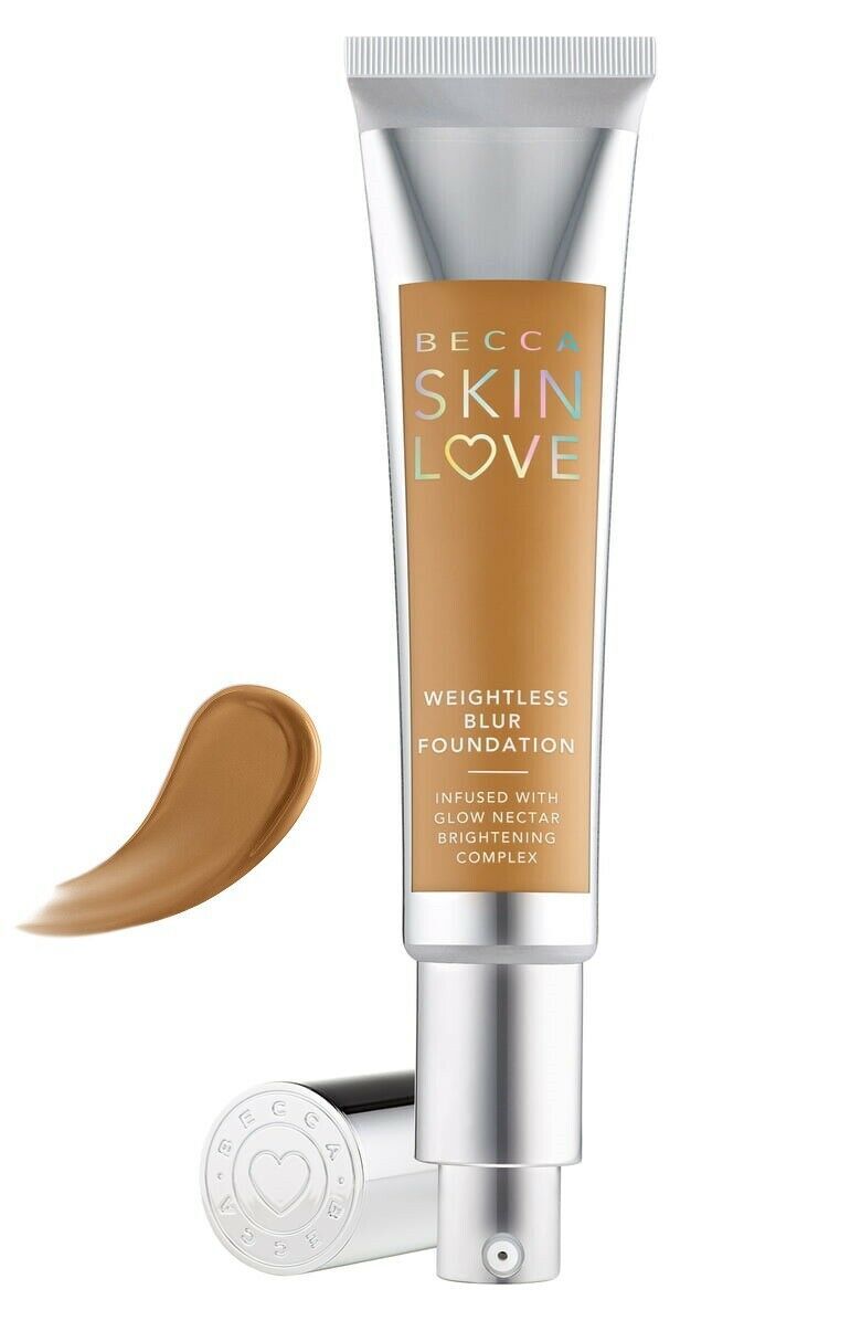 Weightless Blur Foundation with Natural Finish - Multiple Shades