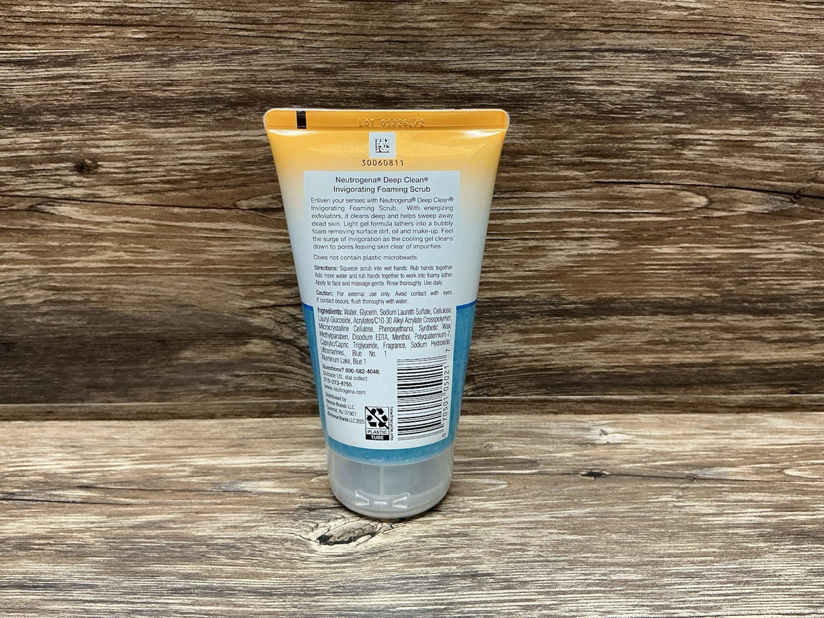 Neutrogena Deep Clean Invigorating Foaming Scrub 4.2 OZ