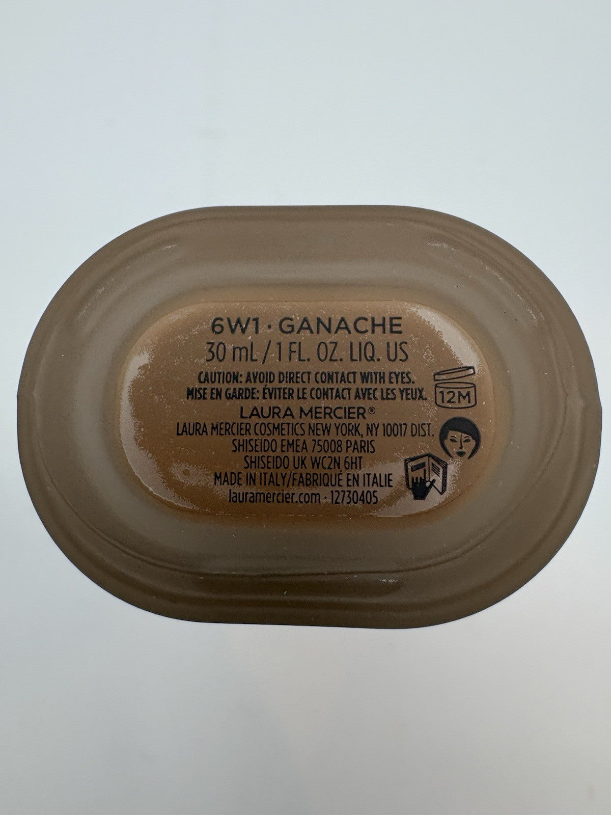 Weightless Foundation with Natural Finish - 6W1 Ganache, 1 oz
