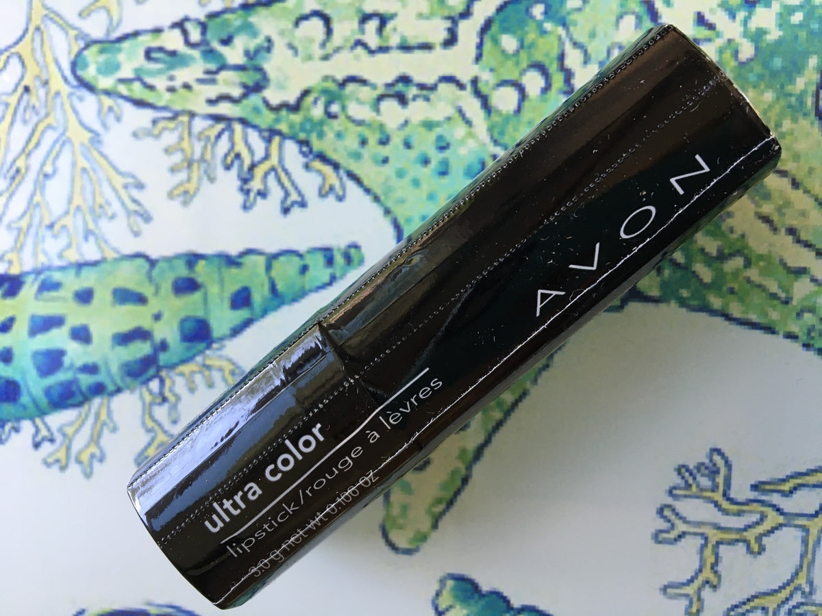 AVON Ultra Color Lipstick Beyond Pink - New Sealed, Satin Finish