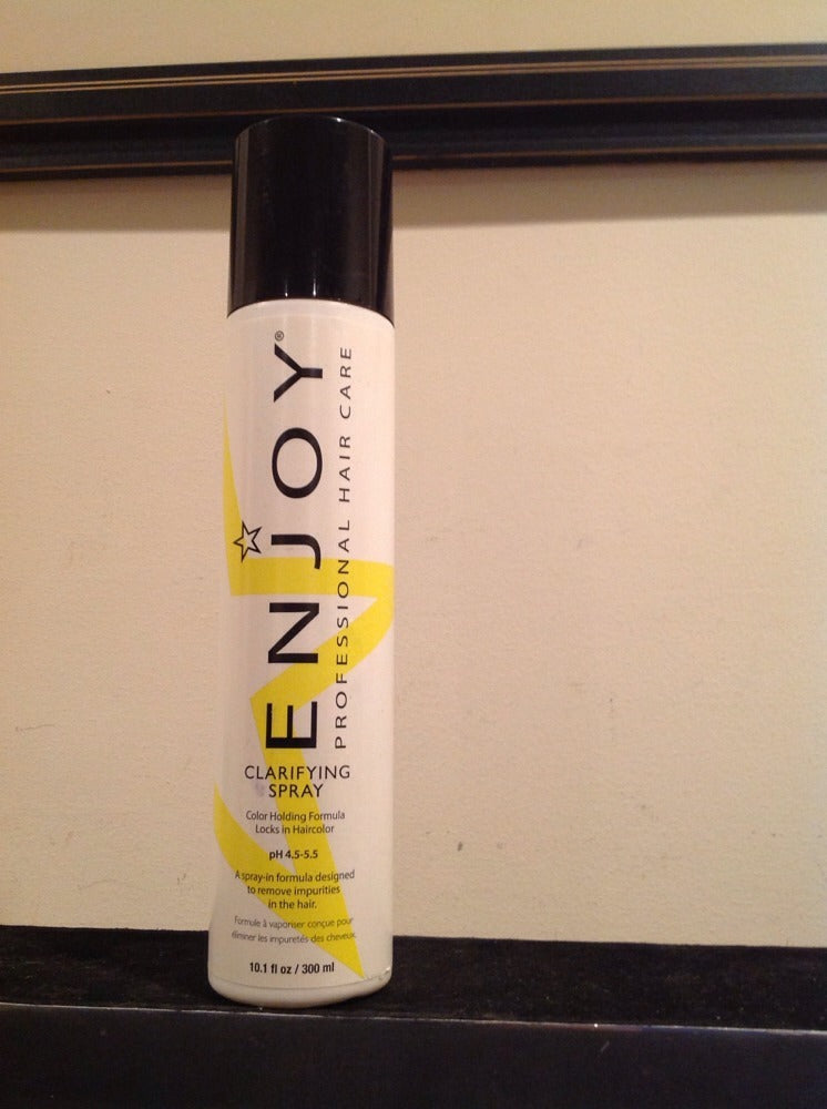 Enjoy 10.1-ounce Hair Clarifying Spray