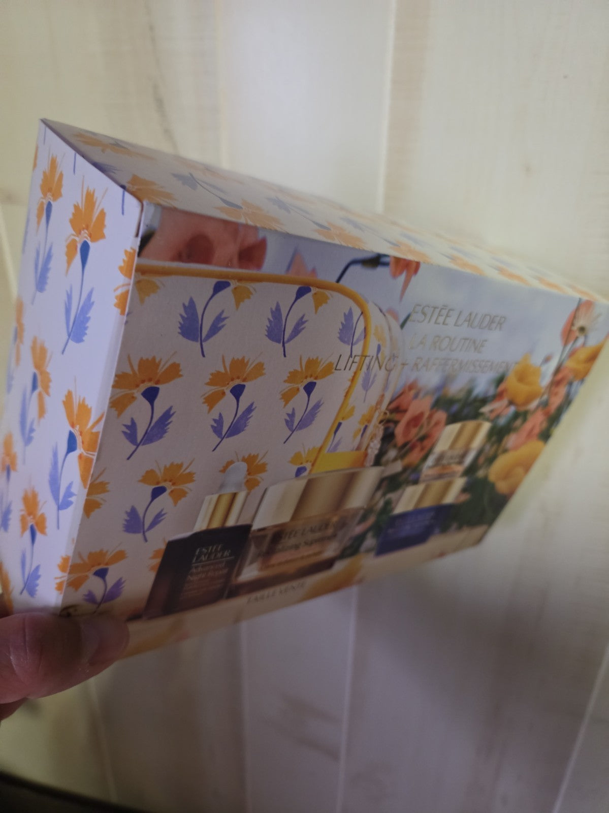 Makeup Cosmetic Bag with Floral Print Zipper Organizer