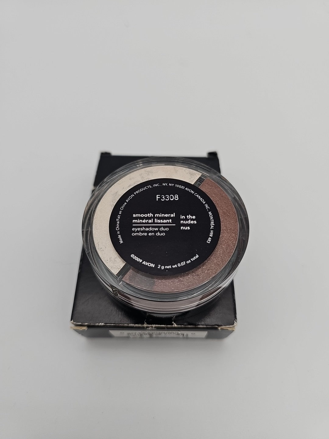 Avon Eyeshadow Duo In The Nudes - Smooth Minerals Makeup Palette
