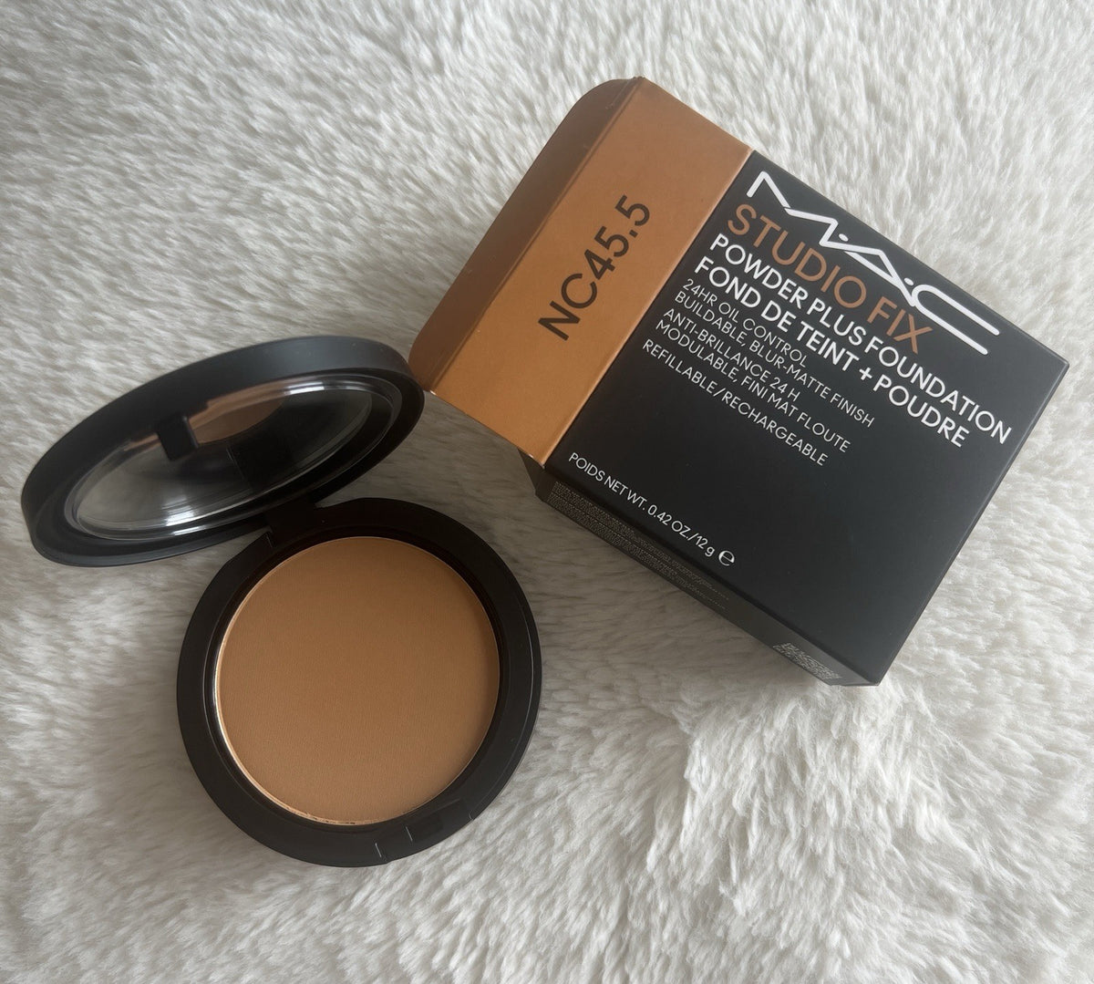 MAC NC45.5 Studio Fix Powder Plus Foundation 24H Oil Control