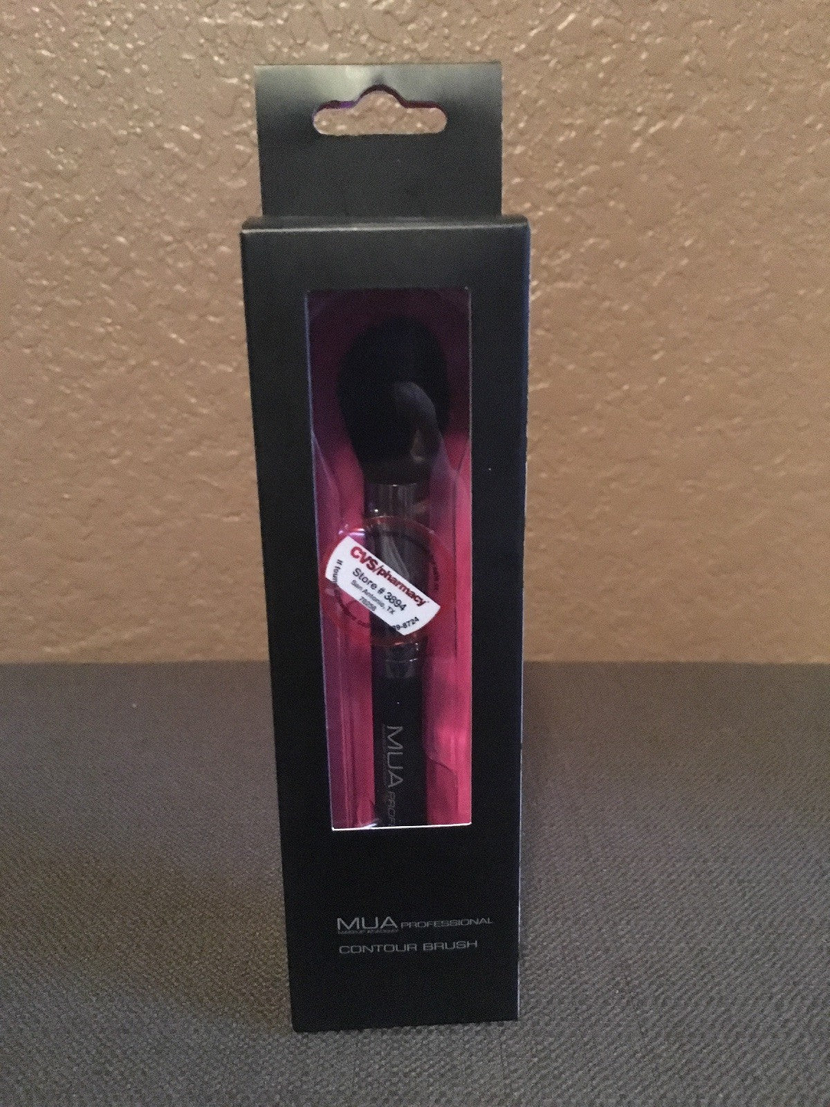 Professional Contour Brush for Makeup Application - Makeup Academy