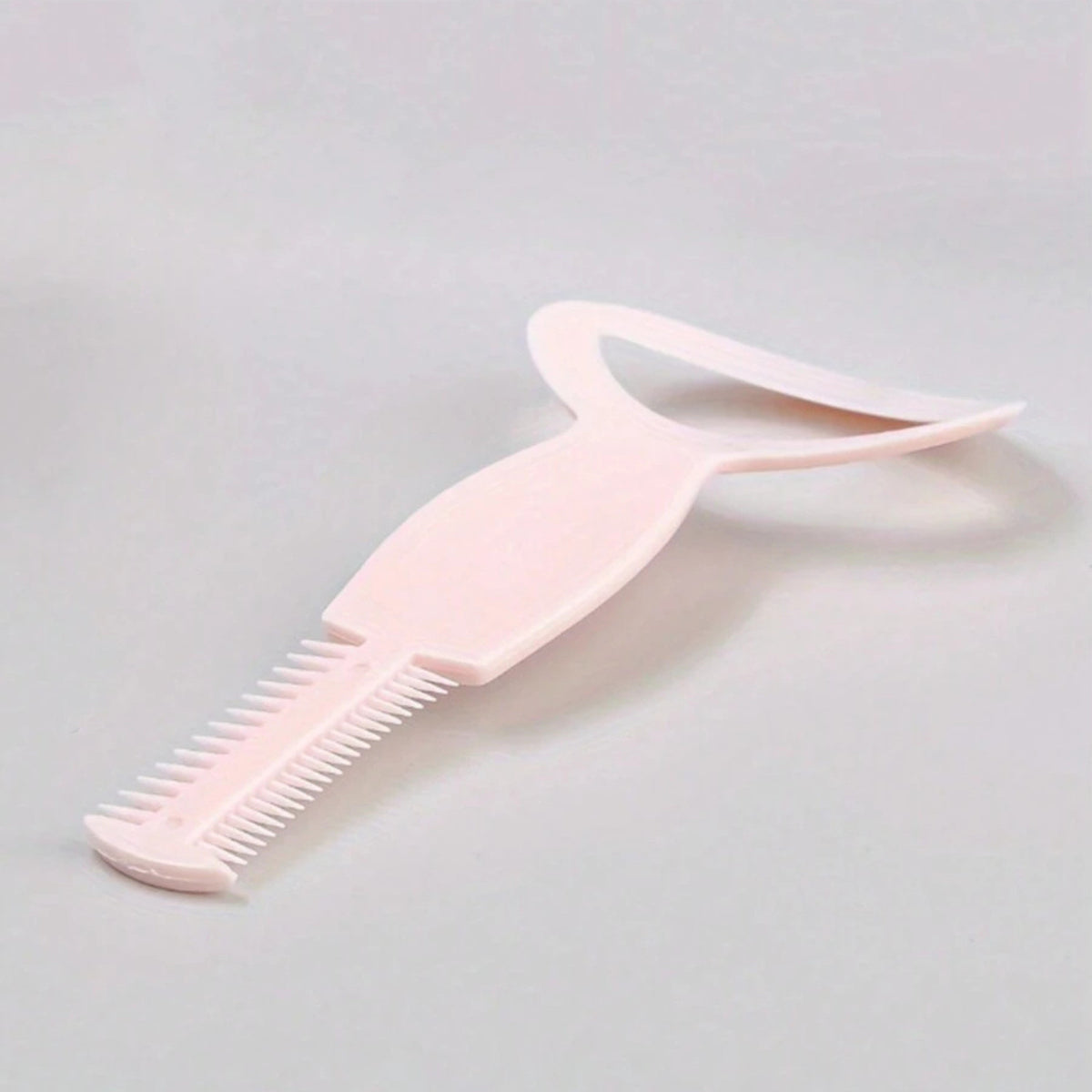 Pink Eyelash Shaper Tool for Natural Curling - Easy Lash Lift Assistant