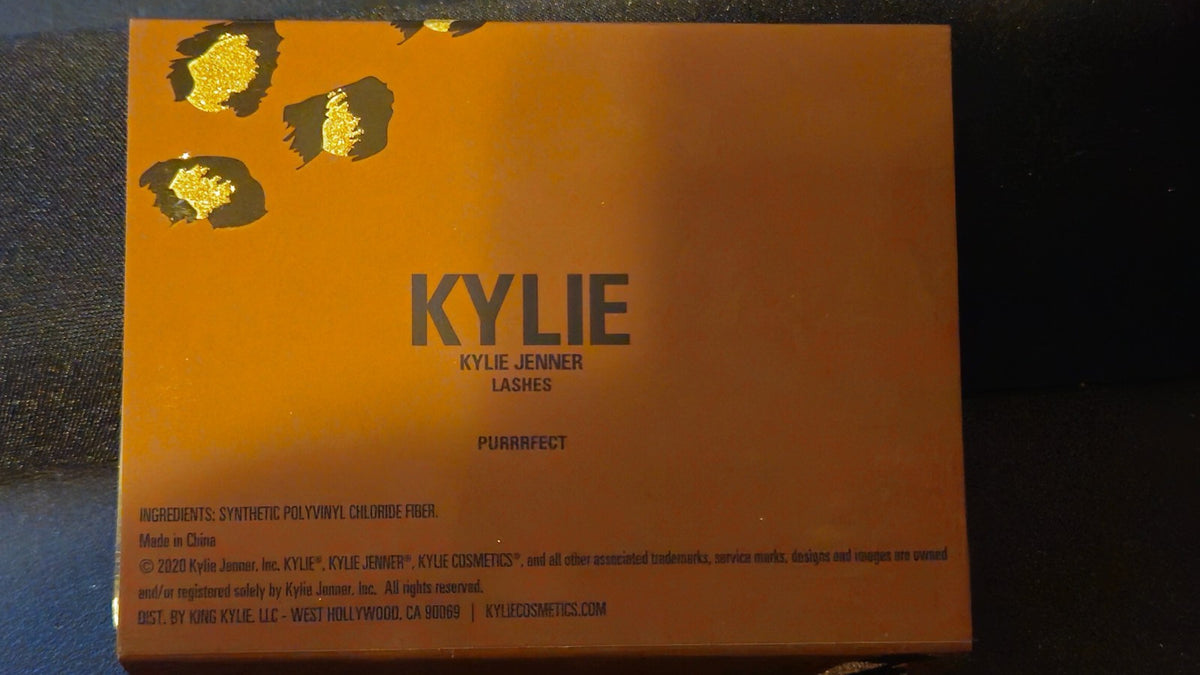 Kylie Jenner False Lashes - 32 Trio Flare Clusters, Medium Length, New