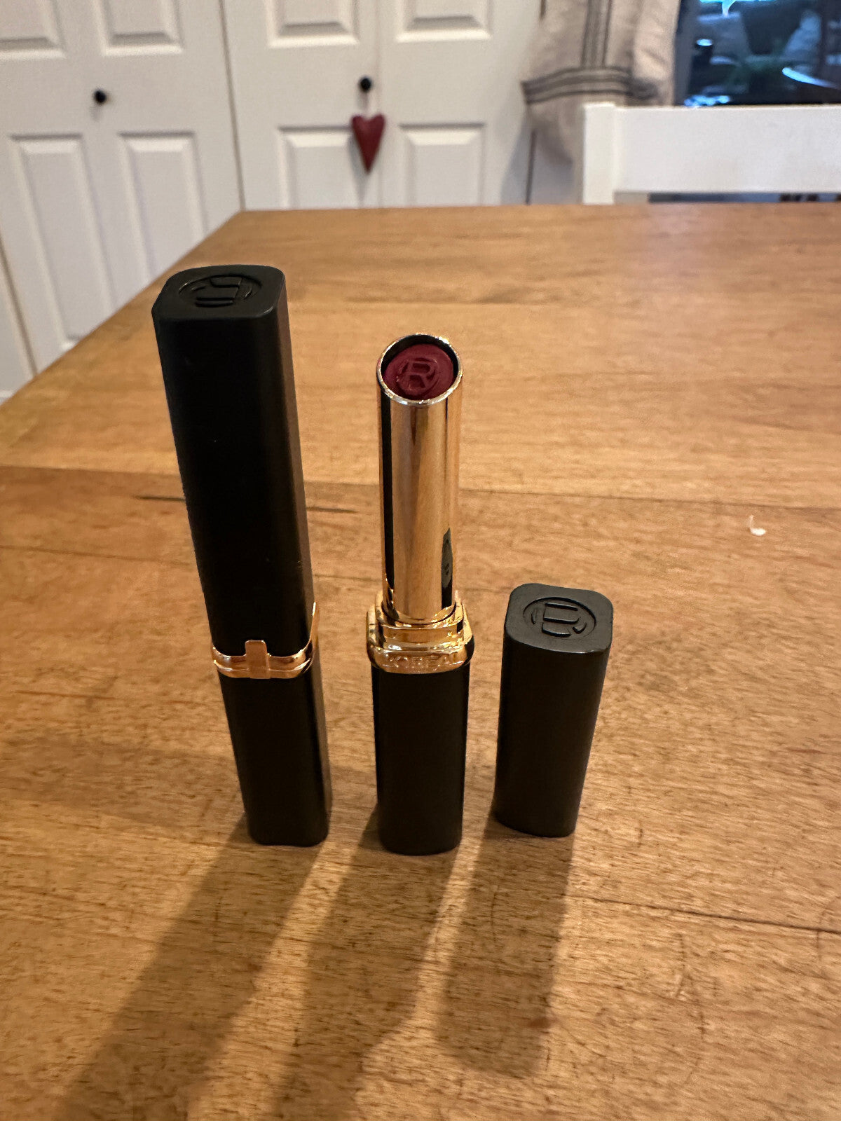 Matte Lipstick 183 Le Carmin Courage - Intense Volume Lip Color