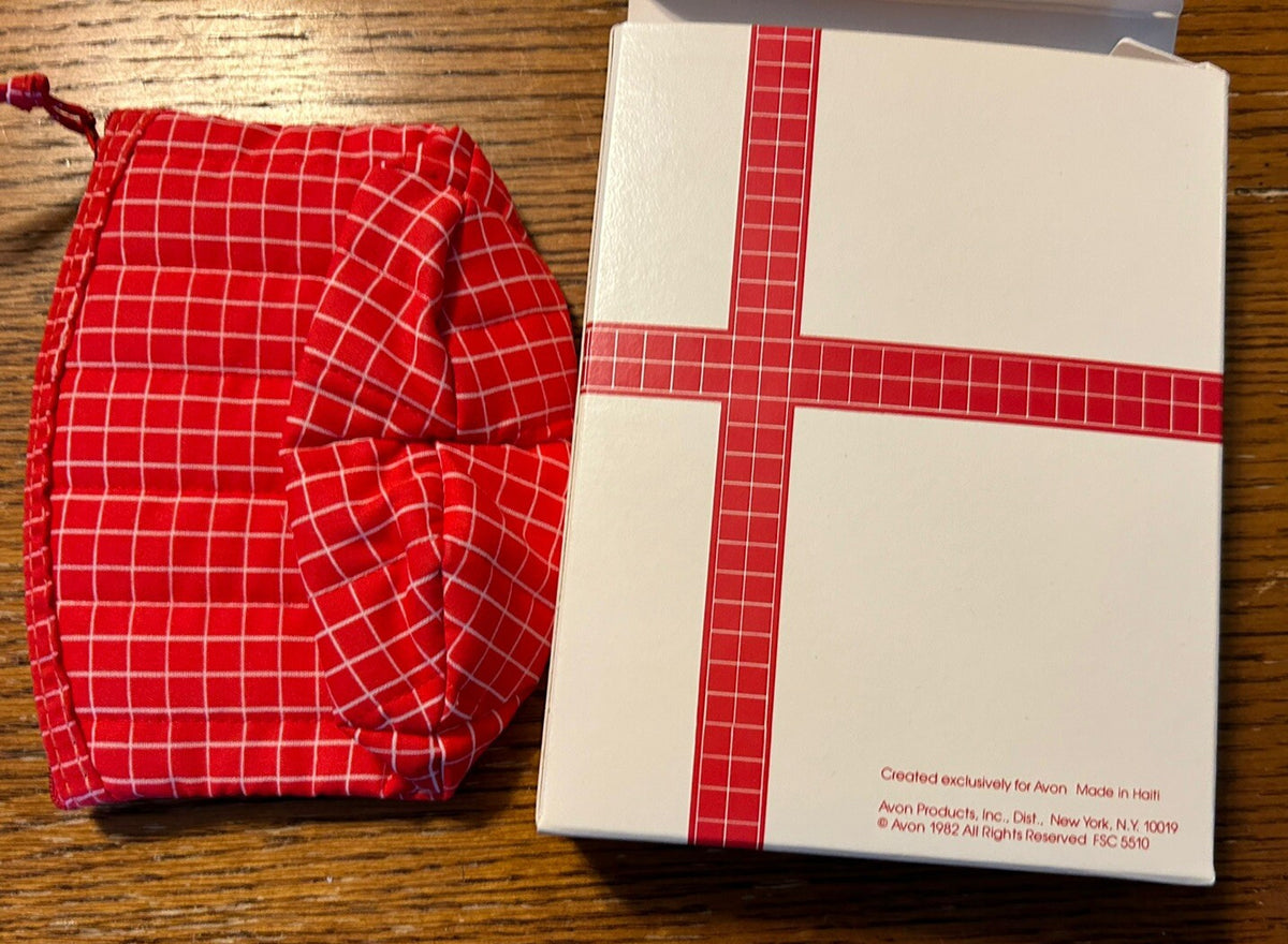 Vintage Red & White Checkered Makeup Bag with Zipper - Travel Cosmetic Organizer