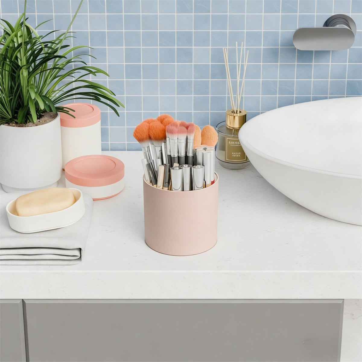 Rotating Makeup Brush Holder with 6 Compartments - Pink