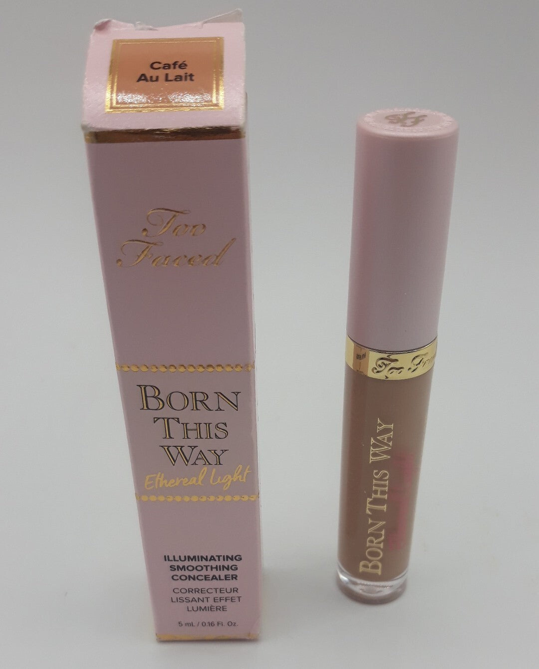 Illuminating Concealer - Light-Coverage Face Makeup for Brightening