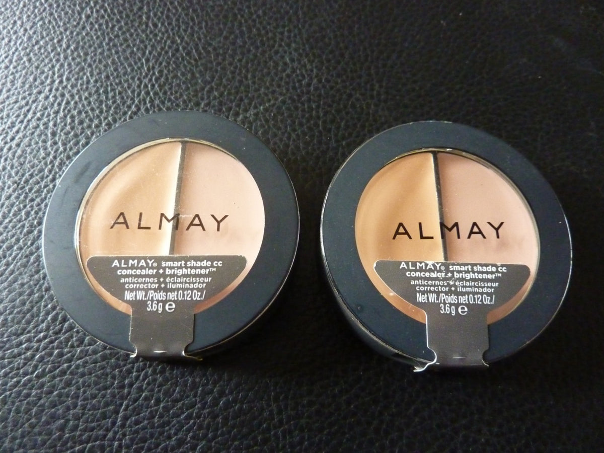 Revlon CC Concealer & Brightener Light Medium - 2 Sealed Compacts