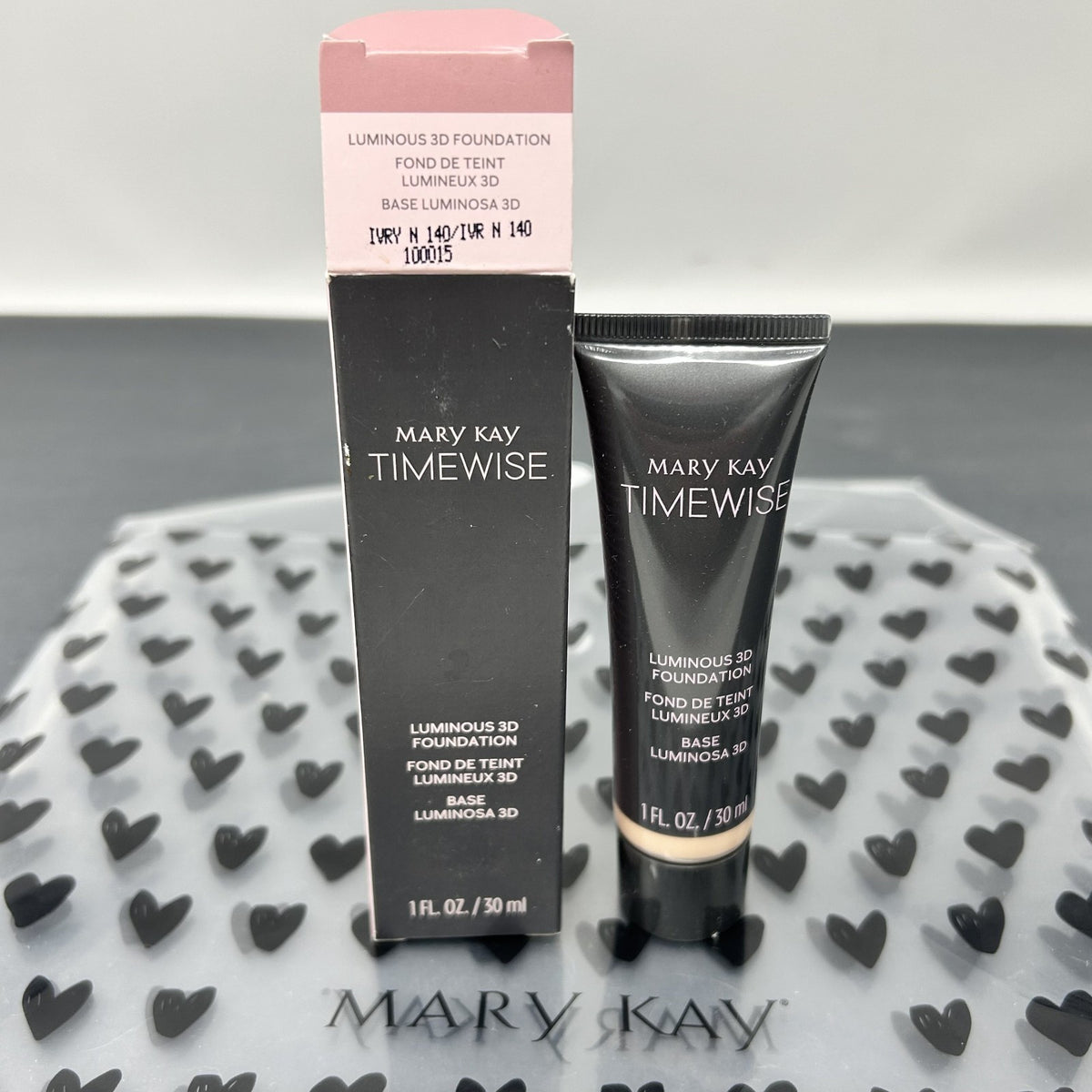 Mary Kay Timewise Luminous 3D Foundation Ivory N 140 for Normal to Dry Skin