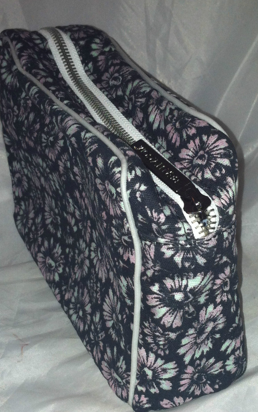 SunO Floral Cotton Canvas Makeup Bag - Black, Blue & Pink